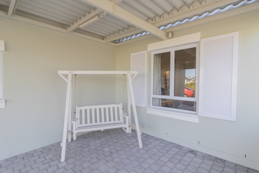 2 Bedroom Property for Sale in Yzerfontein Western Cape